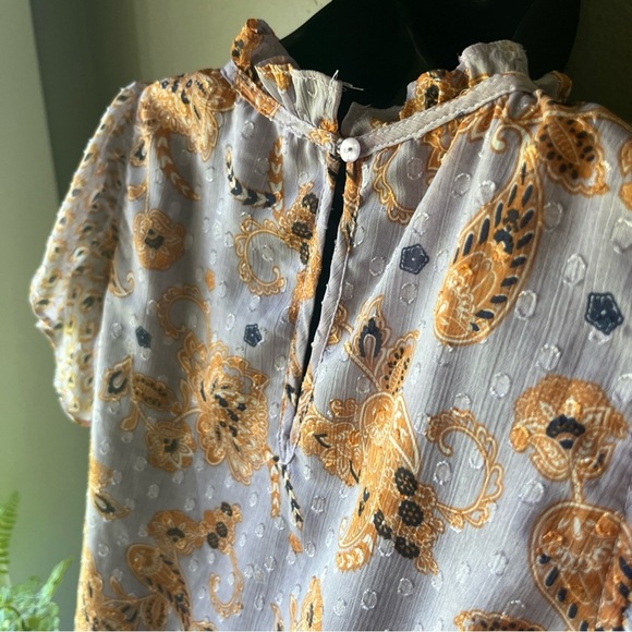 Maison d'Amelie Smocked Ruffle Sleeve Lavender Blouse Paisley Print Top Size M - Picture 7 of 10